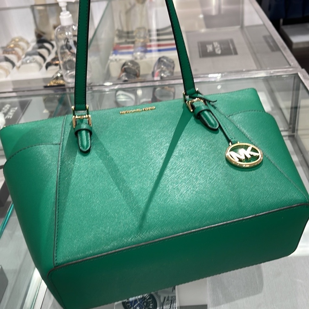 MICHAEL KORS Charlotte Large Leather Top-Zip Tote
Palmetto Green - Picture 11 of 16
